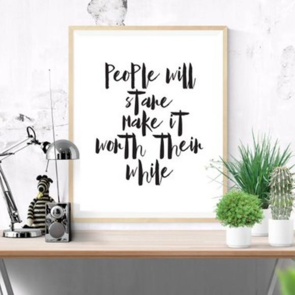 ABOUT MY CLOSET - BUY WITH CONFIDENCE - Picture 2 of 3